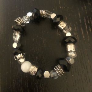 Black, silver and clear women’s bracelet